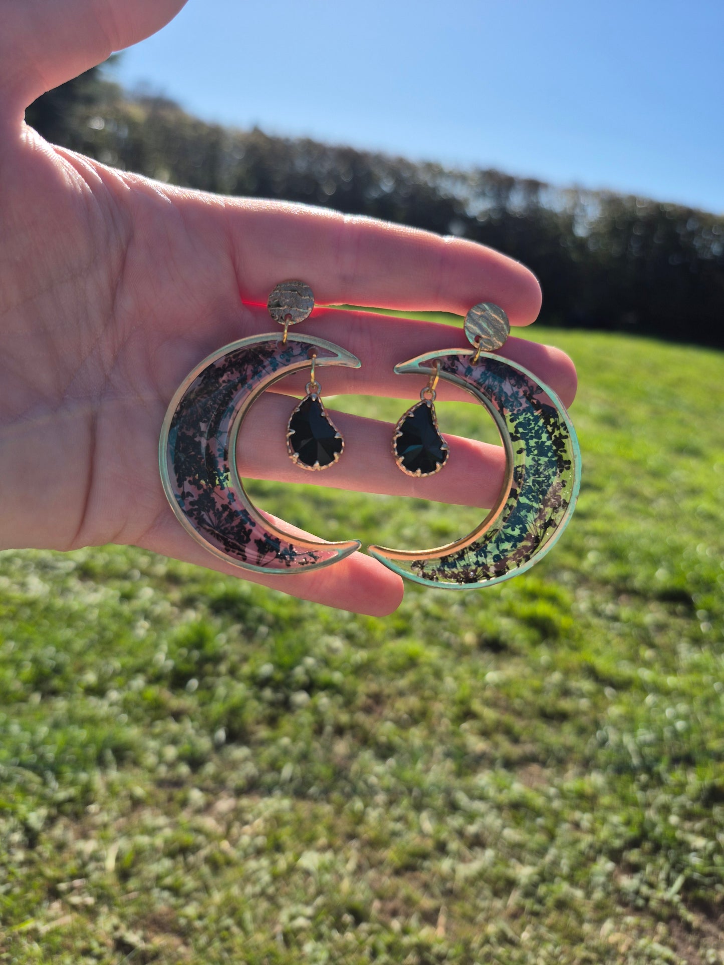 Black lace flower crescent moons
