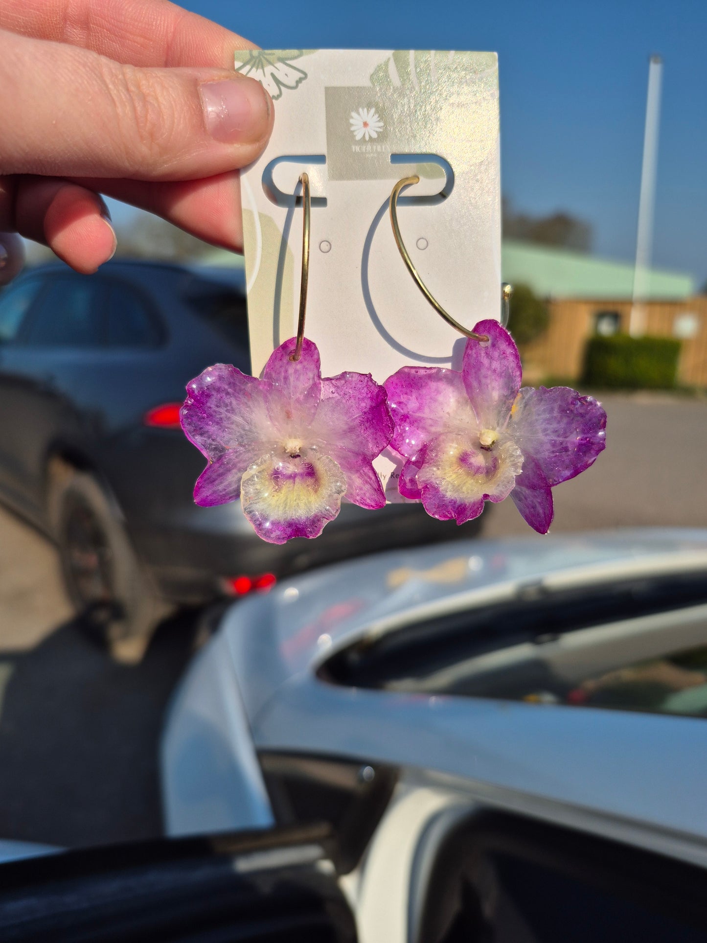 Real dendrobium pink gold hoop earrings