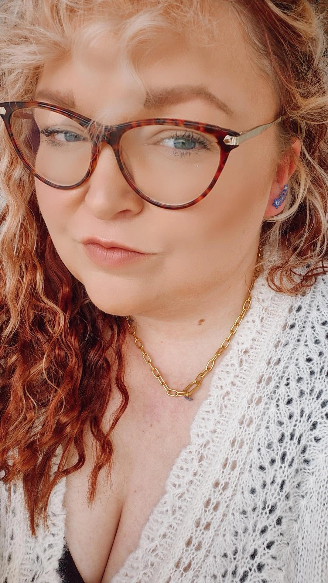 Forget me not ear climbers