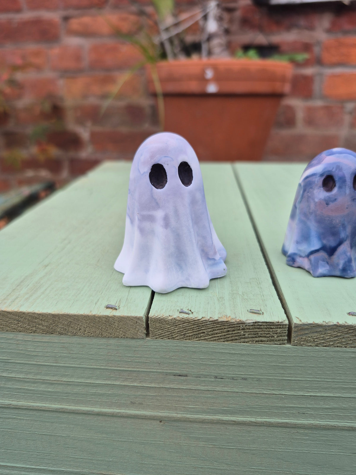 Lilac marble ghosts