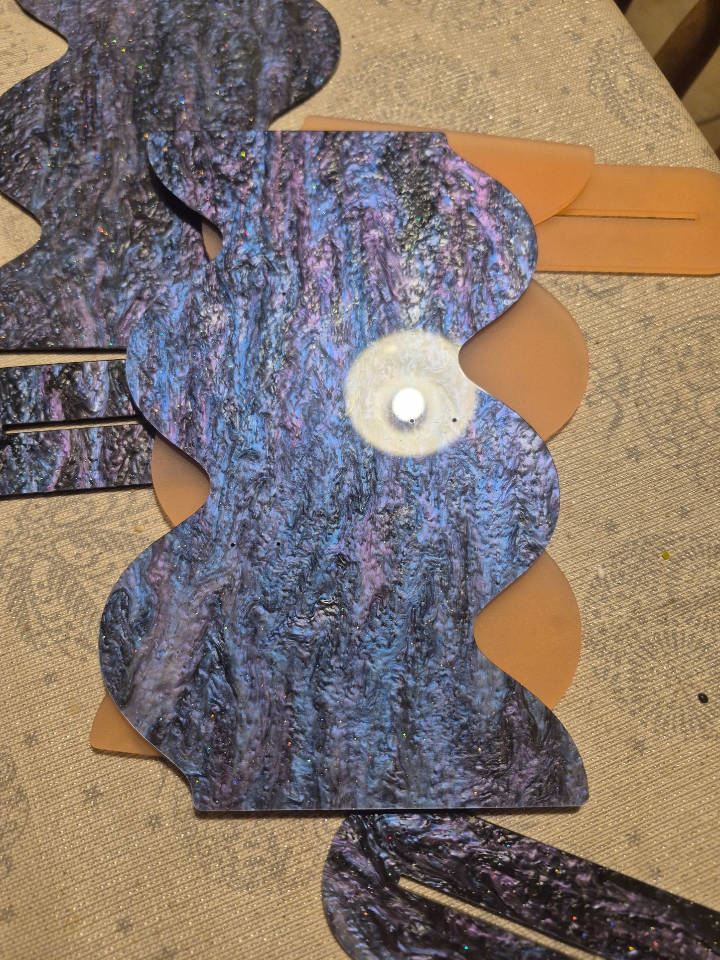 Acrylic squiggle earring stands