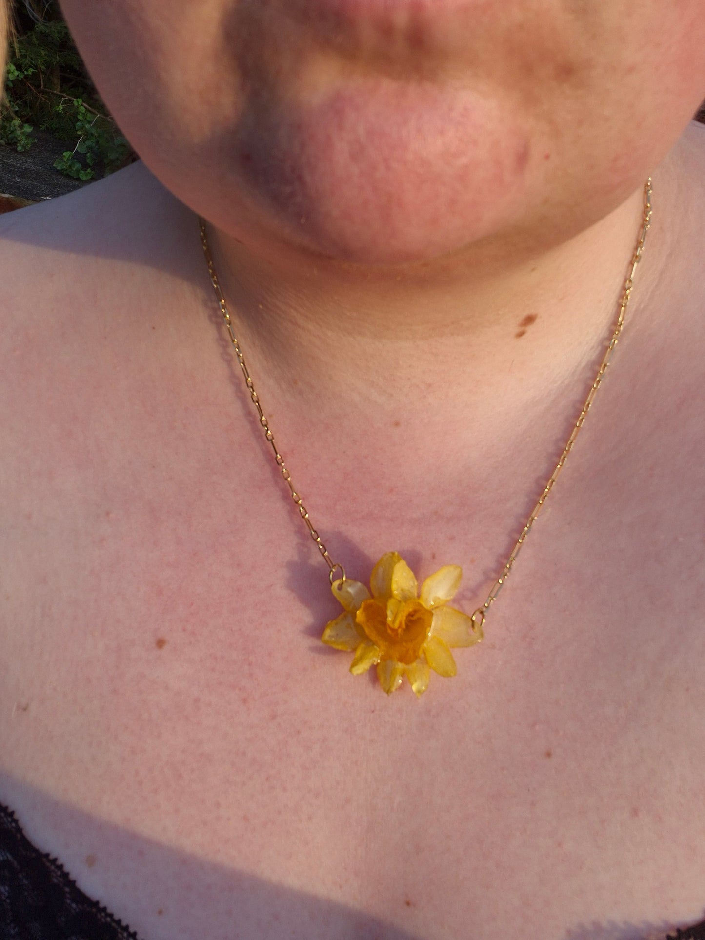 Double daffodil necklace
