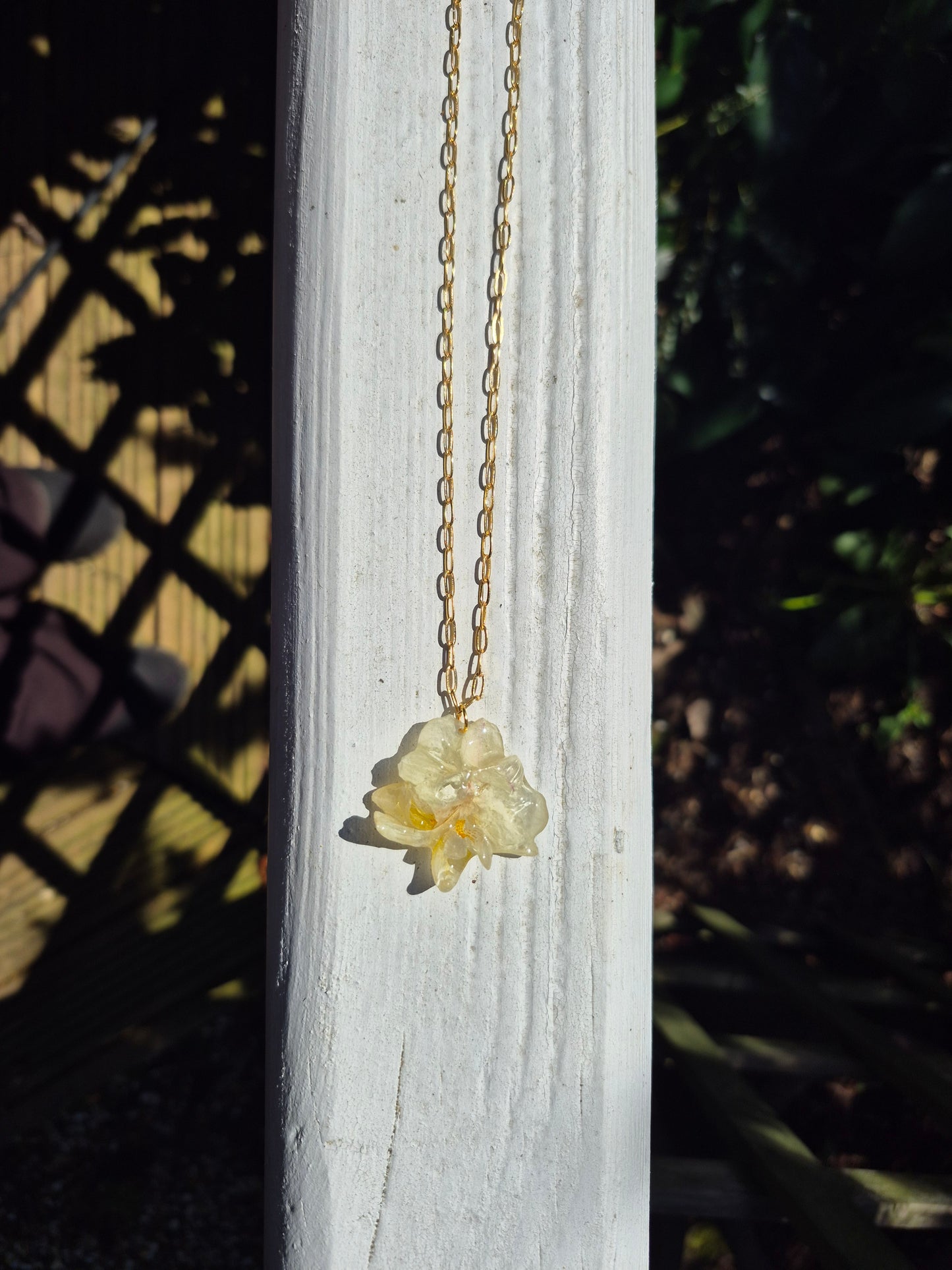 Double orchid flower necklace