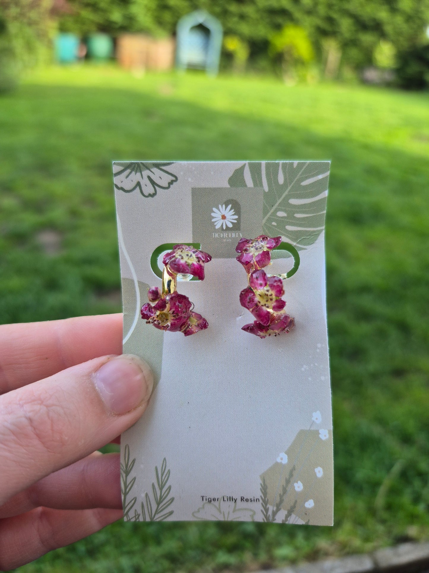 Hawthorn gold plated hoops