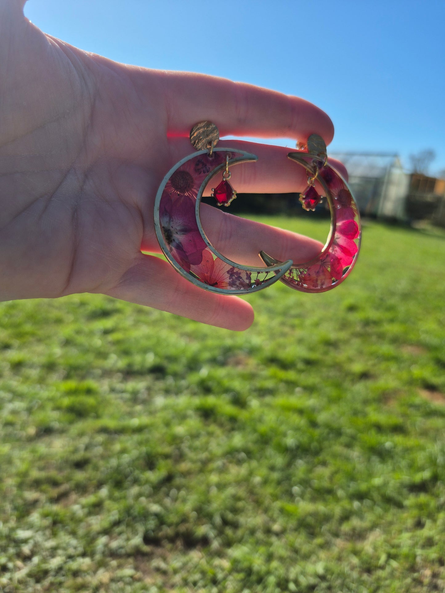 Red floral crescent moons