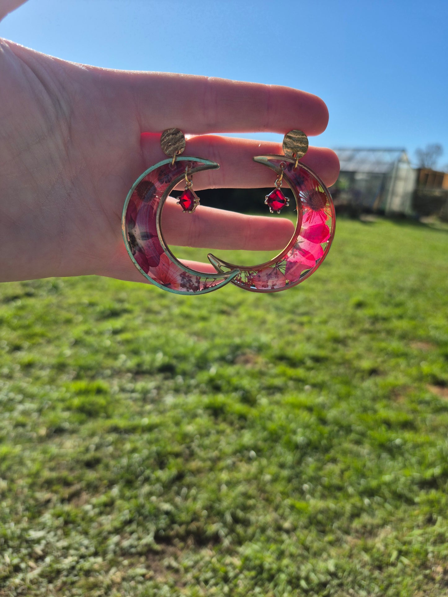 Red floral crescent moons