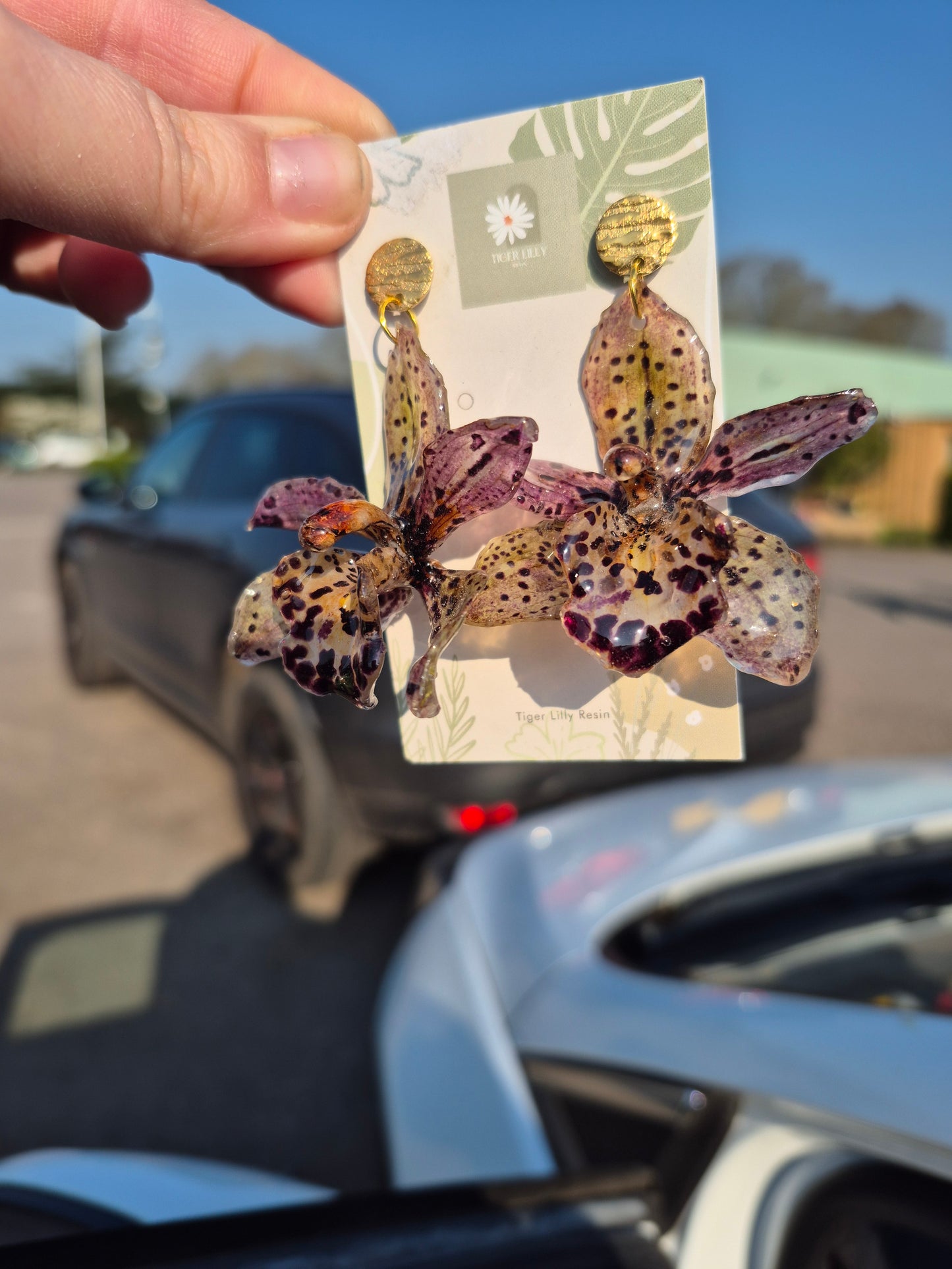 Cymbidium Magic Vogel earrings