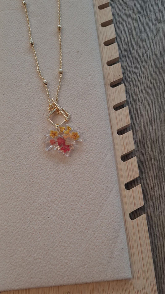 maple leaf necklace