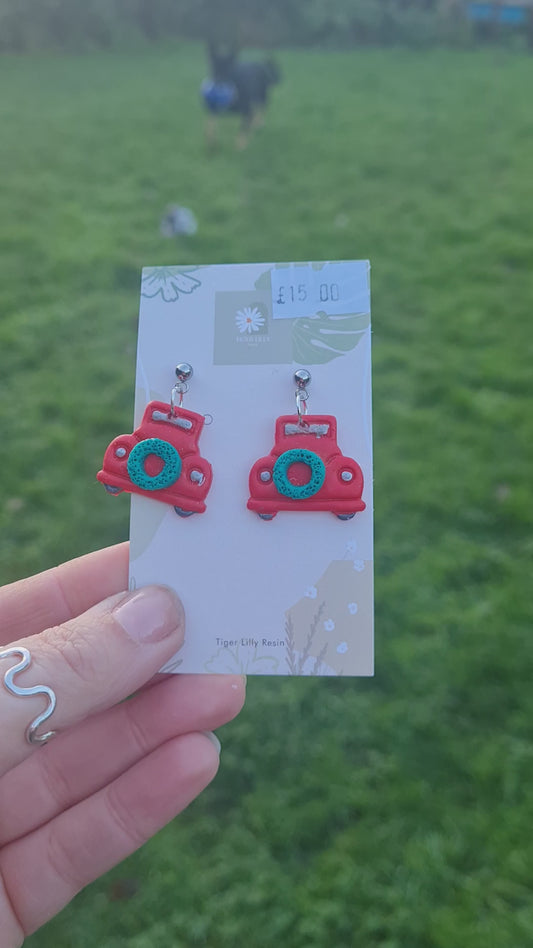 Red truck with Xmas wreath earrings