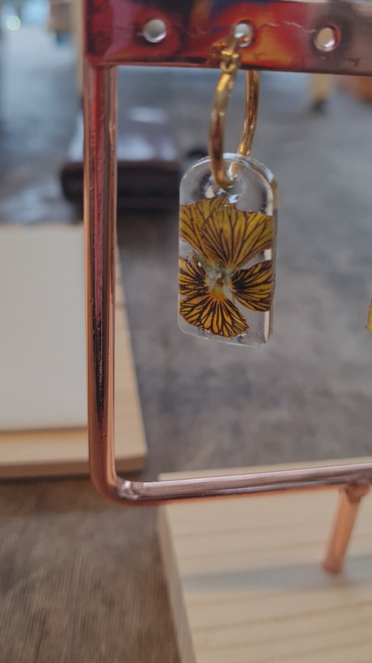 Tigers eye viola arch earrings