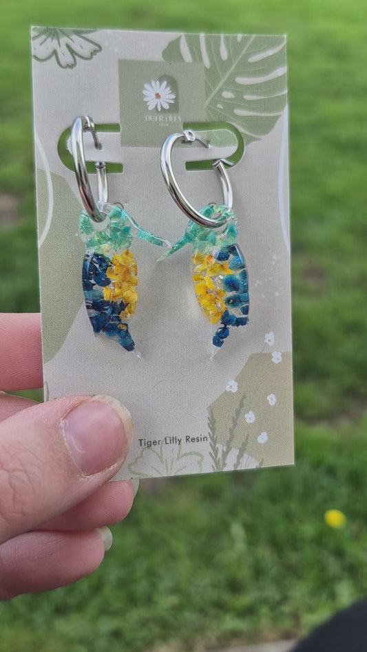 Kingfisher flower hoop earrings