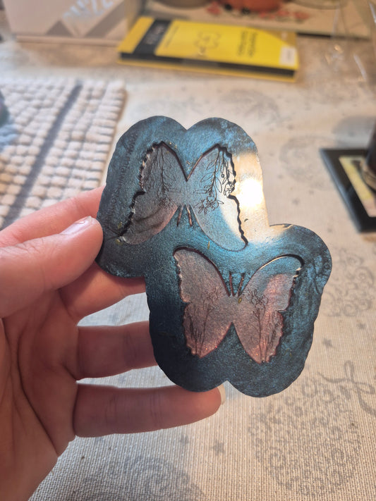 Engraved butterfly mould
