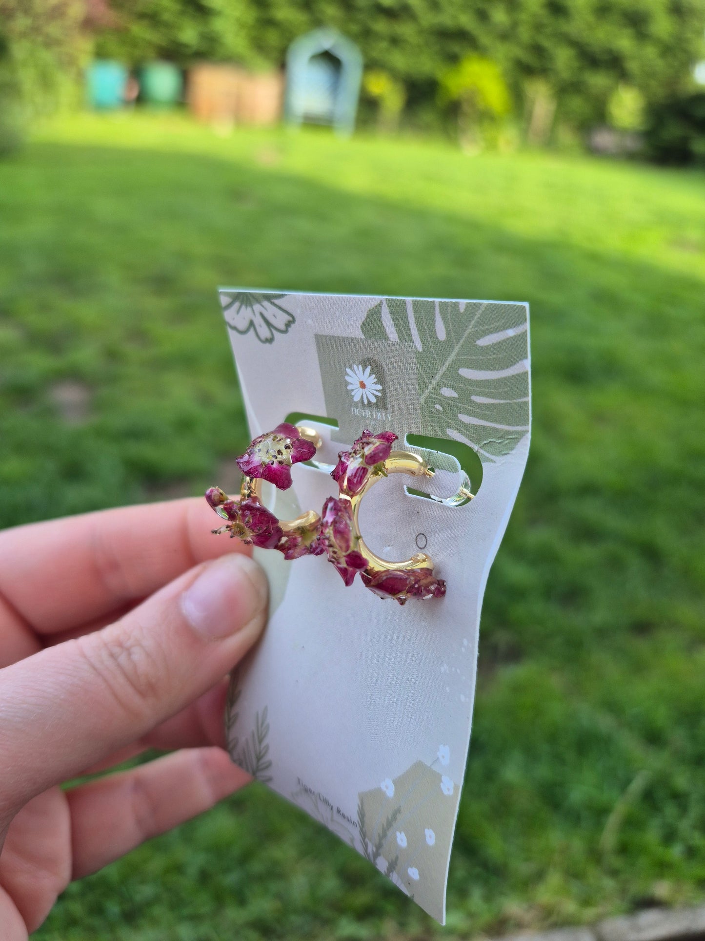 Hawthorn gold plated hoops
