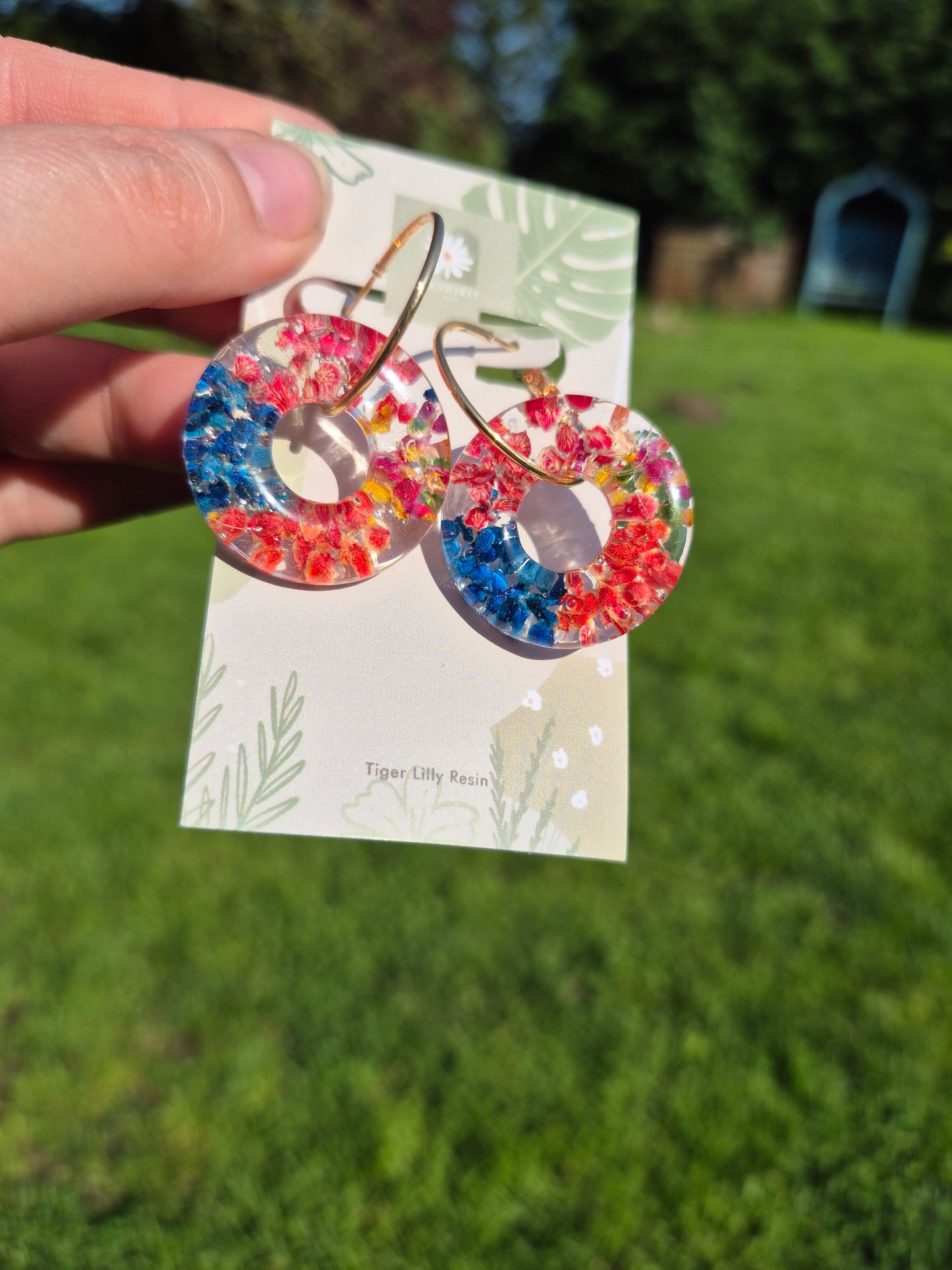 Floral hoop resin earrings