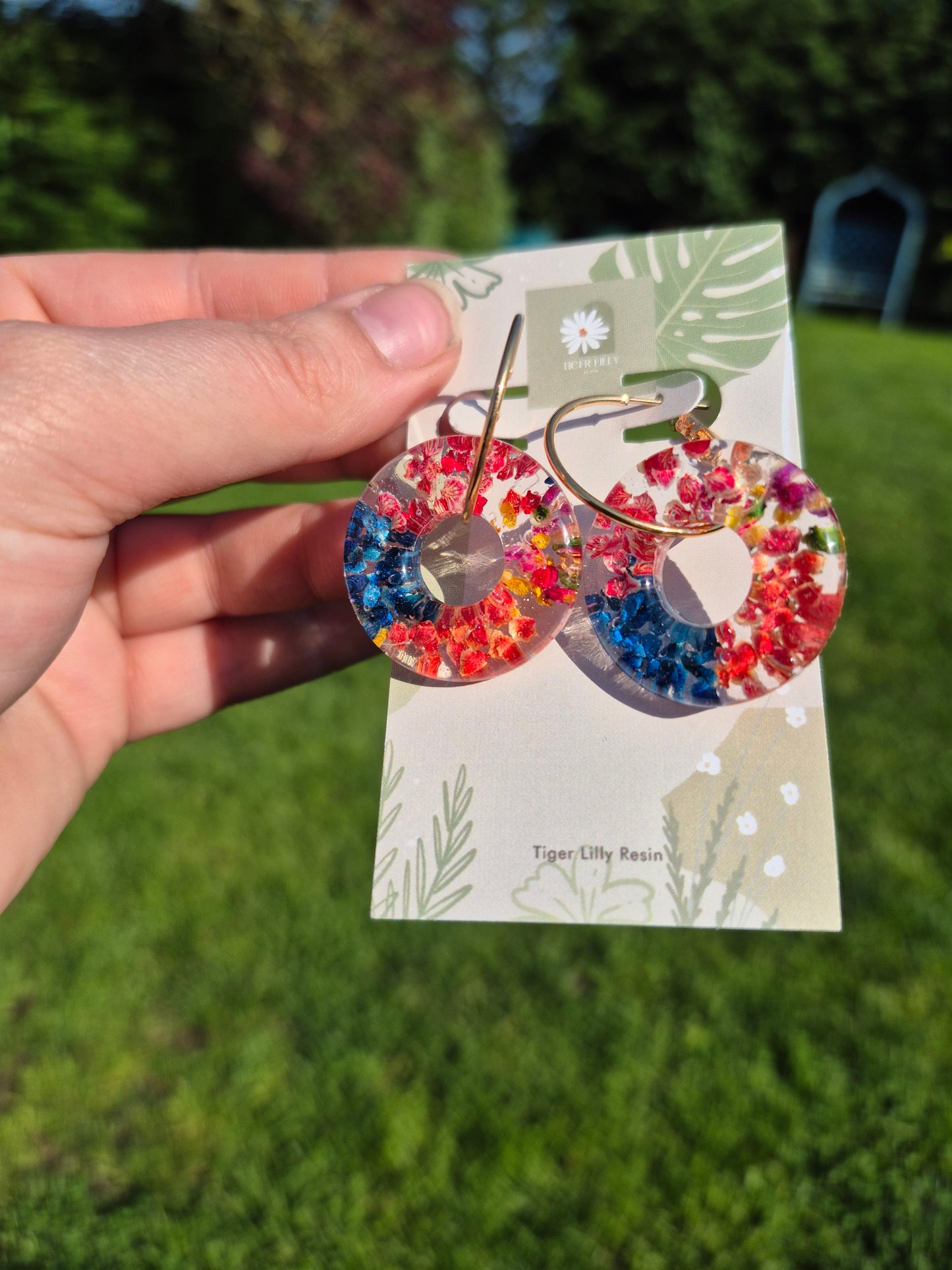 Floral hoop resin earrings