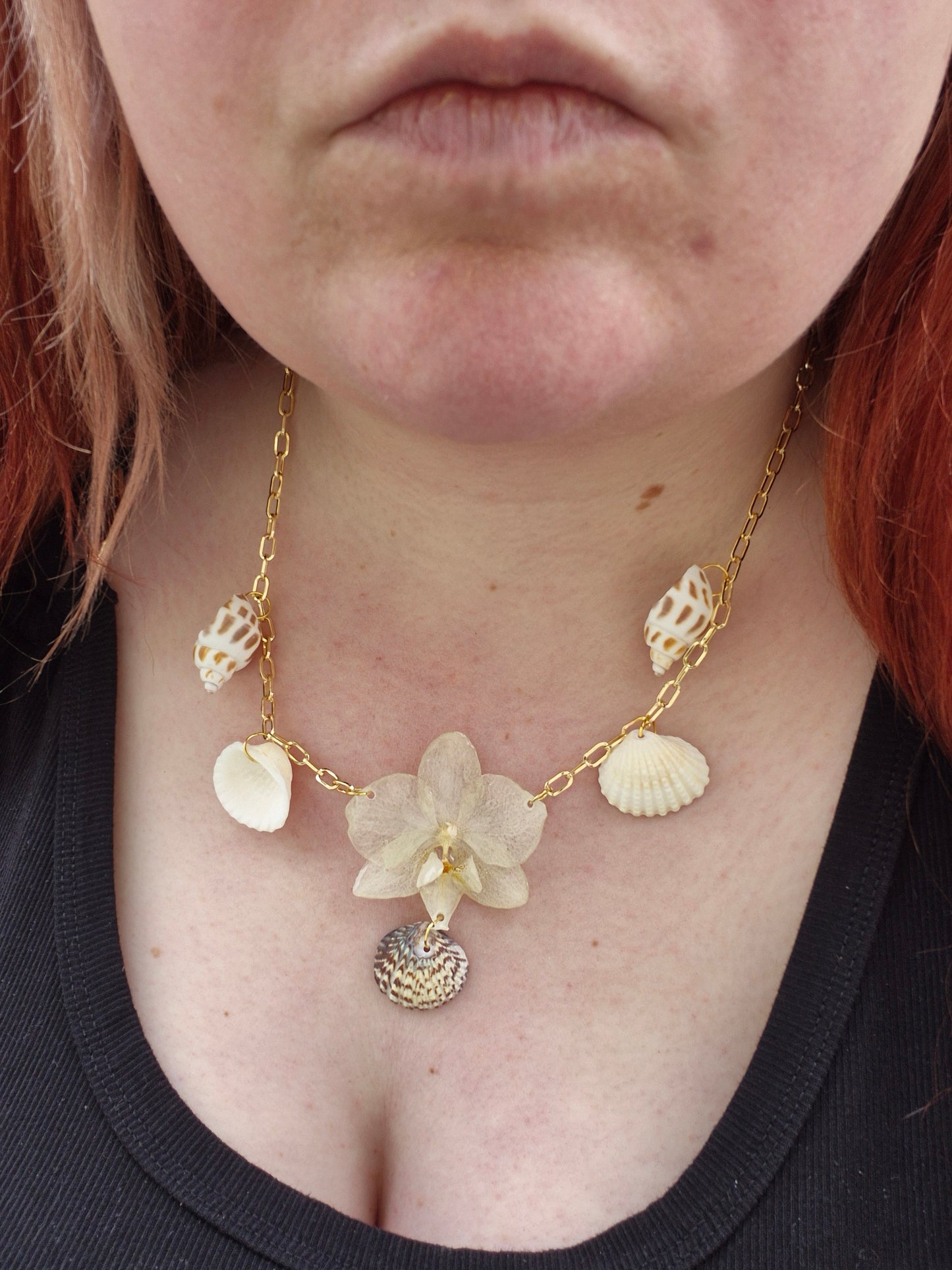 Large Phalaenopsis white sea necklace