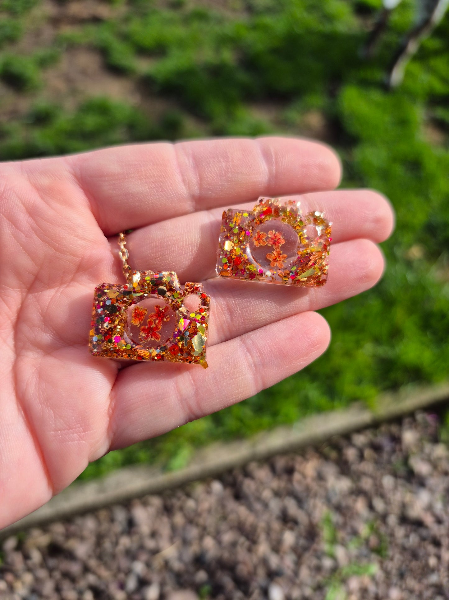 Floral glitter camera hoop charms