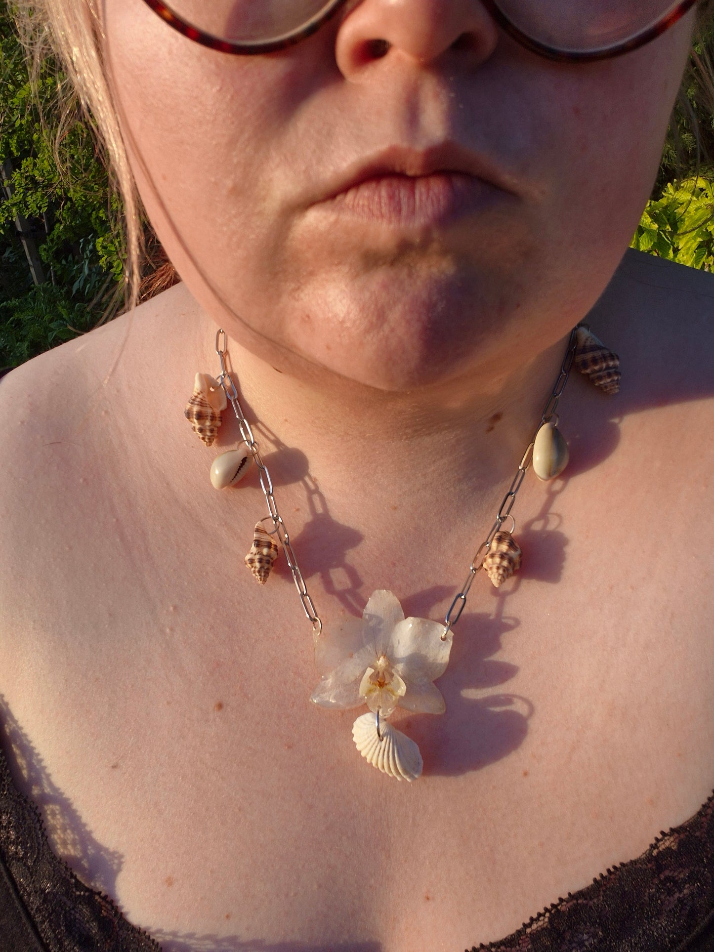 Large Phalaenopsis white sea necklace