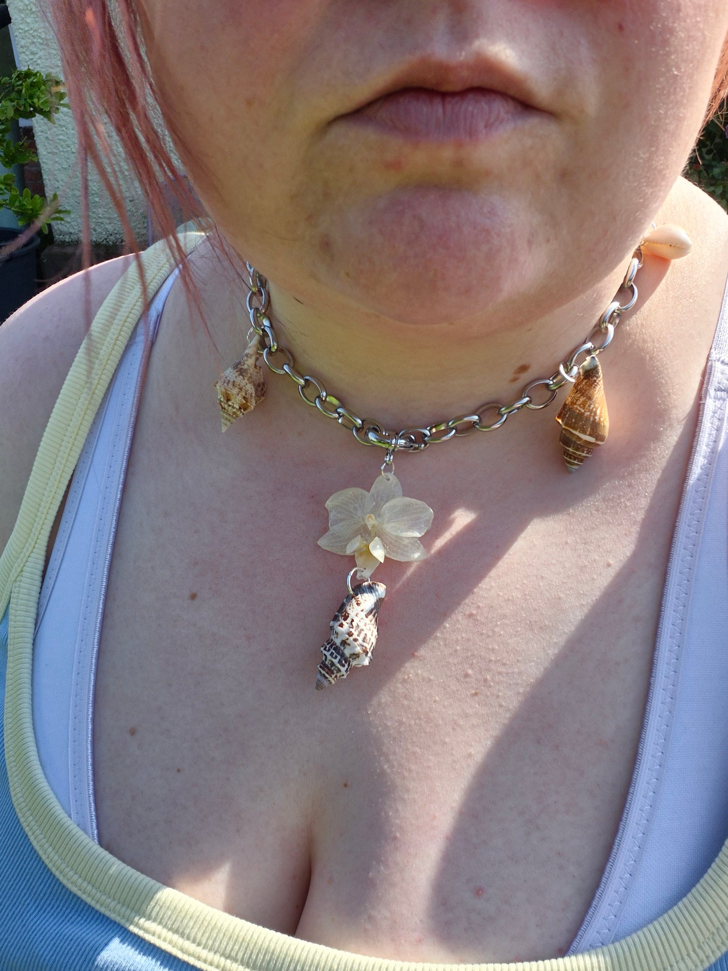 Large phalaenopsis sea shell necklace