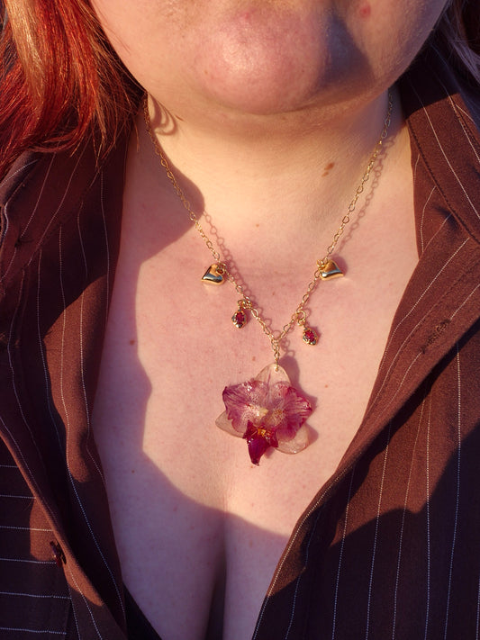 Peloric phalaenopsis heart necklace ♥️