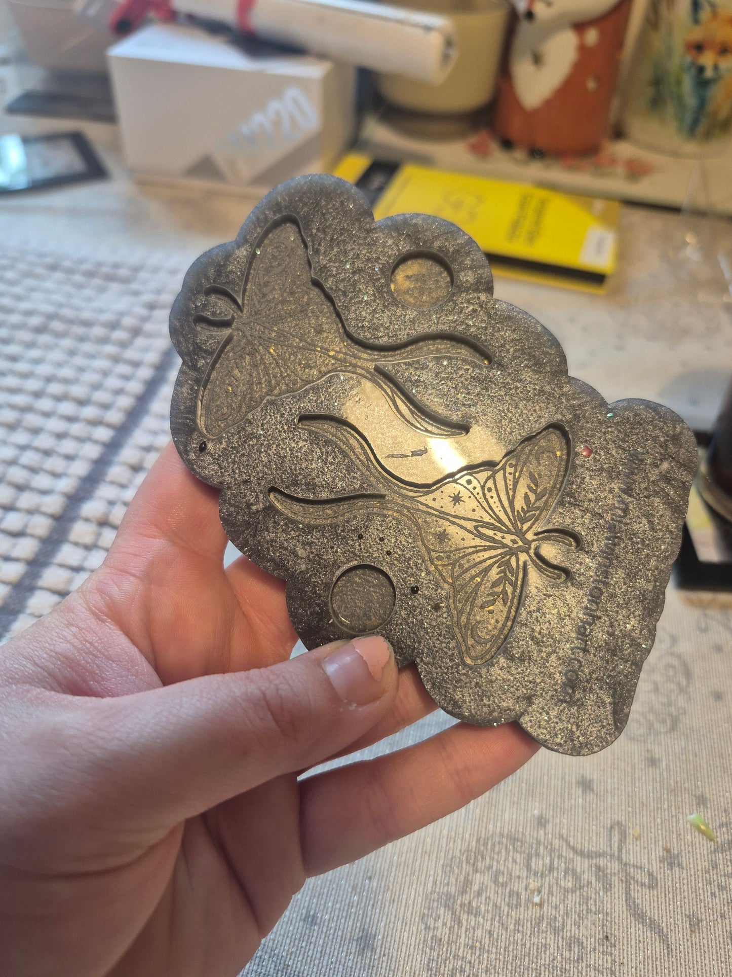 Luna moth mould