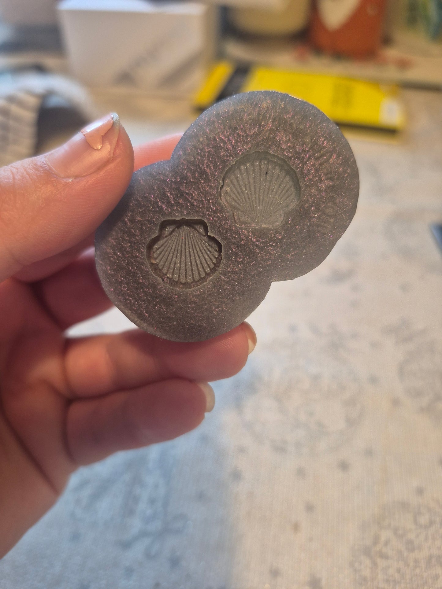 Shell stud mould