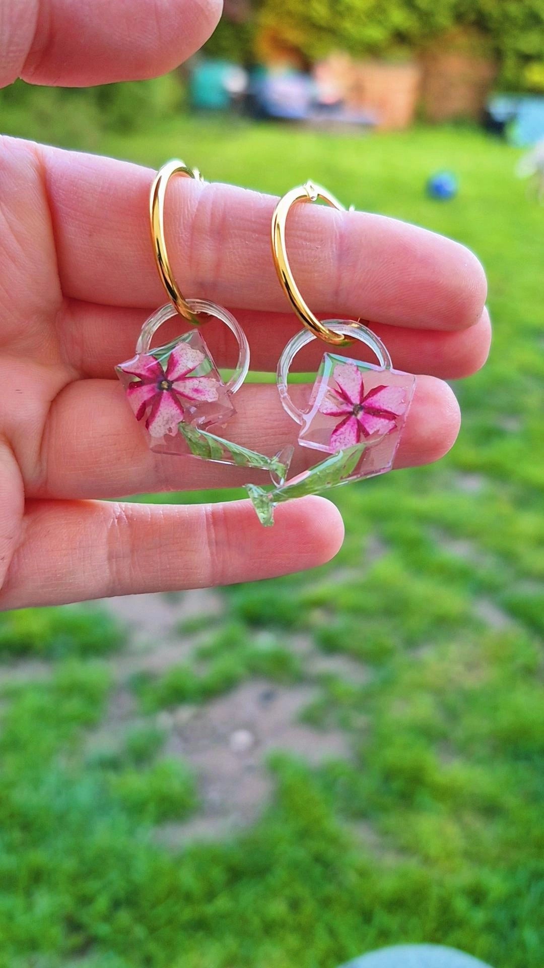 Floral watering can hoop charms