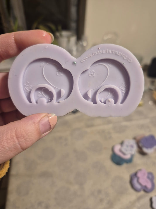 Elephant resin mould