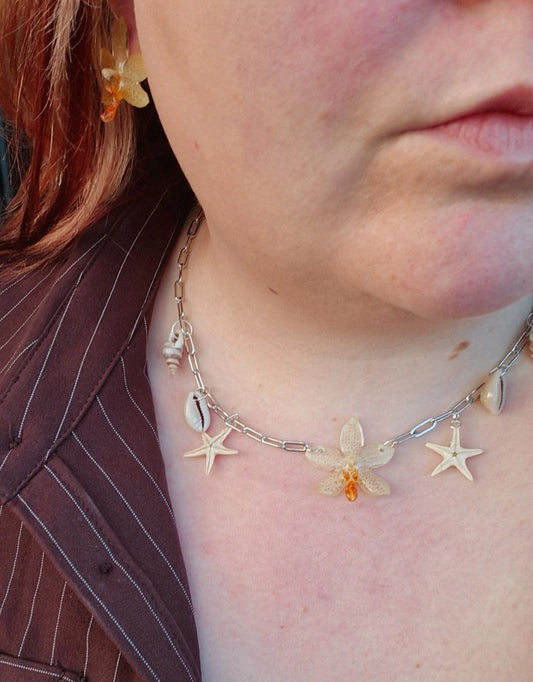 Phalaenopsis mini mark sea necklace