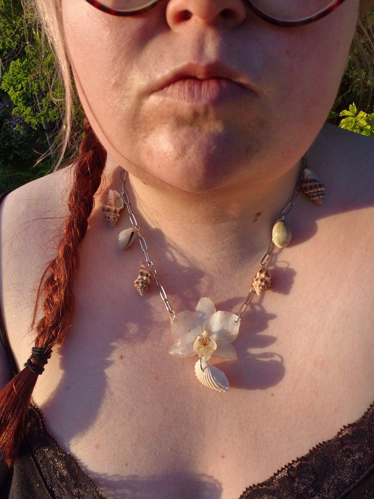 Large Phalaenopsis white sea necklace