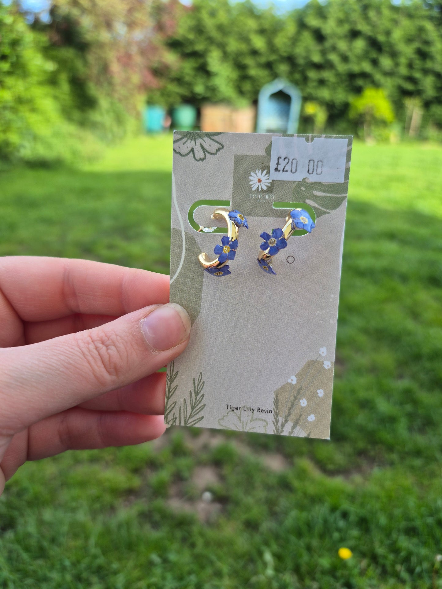 Forget me not hoops