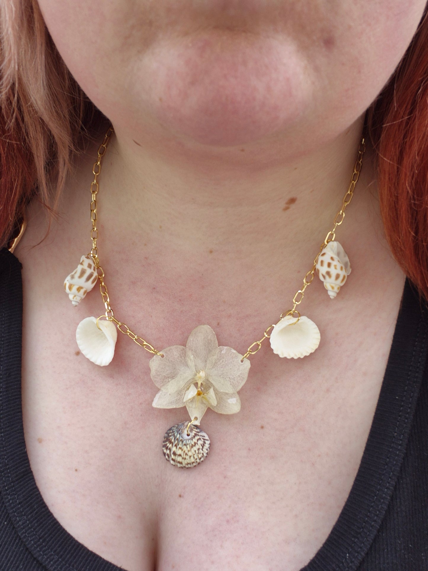 Large Phalaenopsis white sea necklace