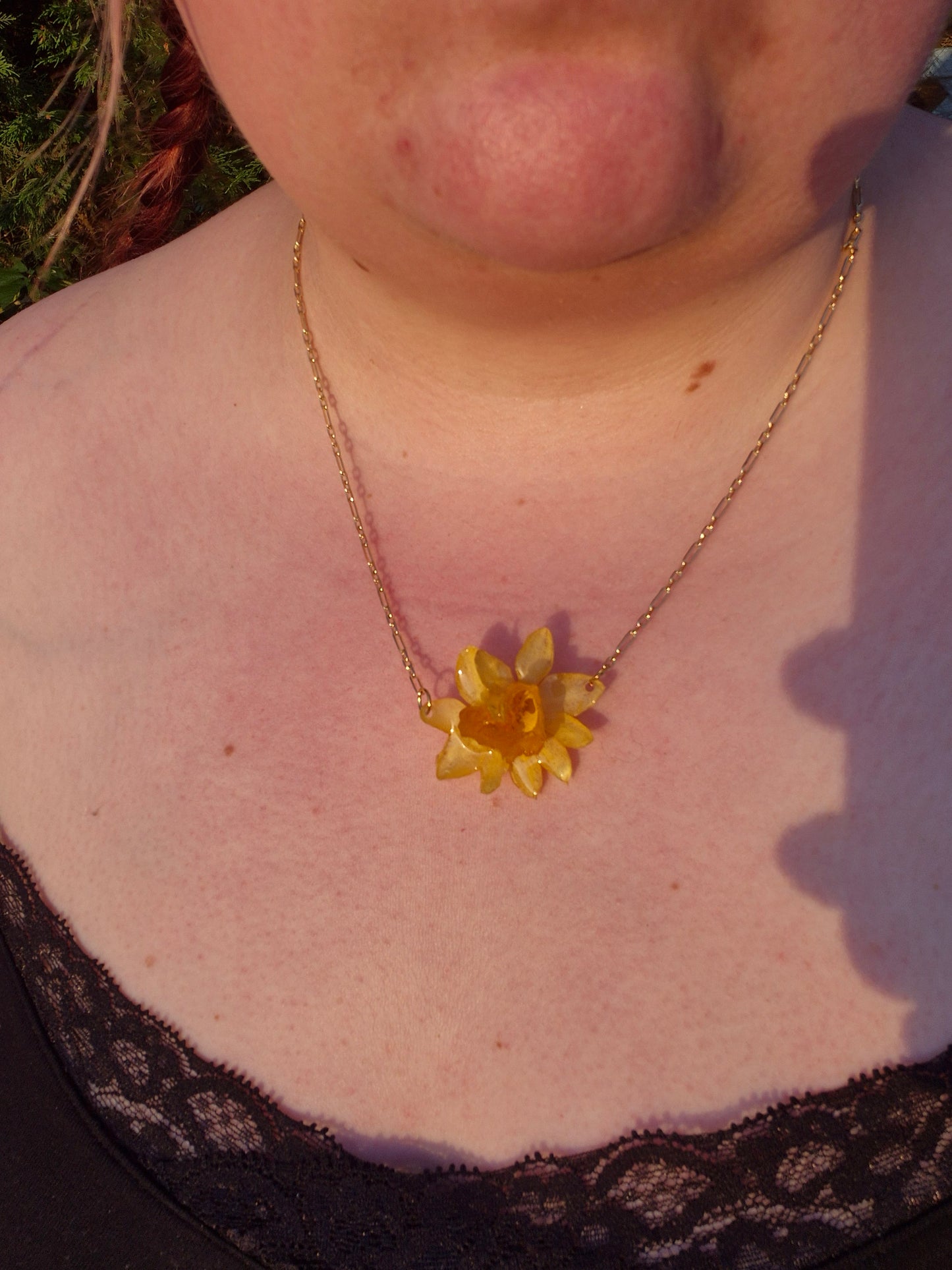 Double daffodil necklace