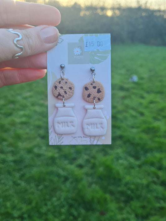 Cookies and milk earrings