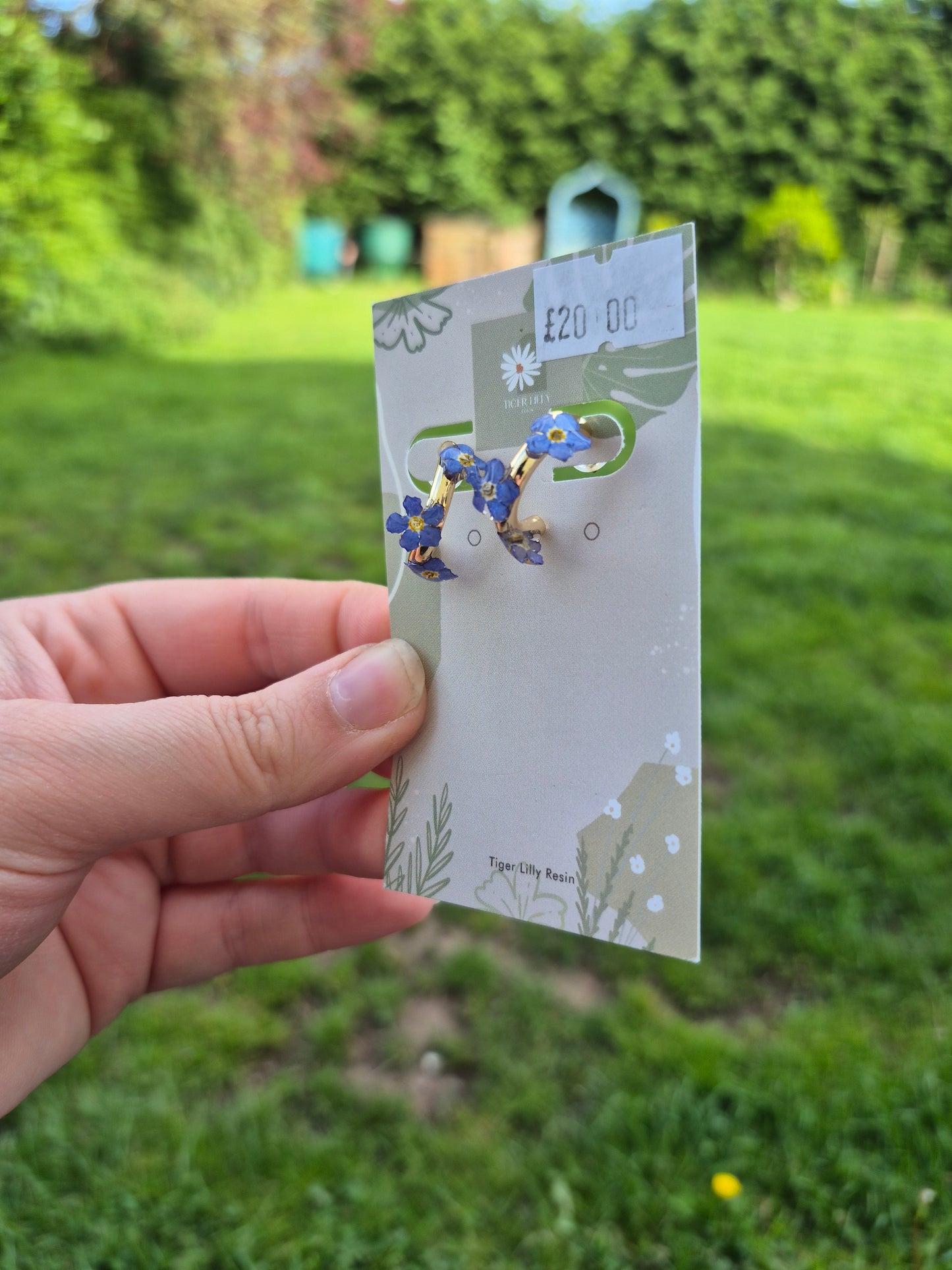 Forget me not hoops