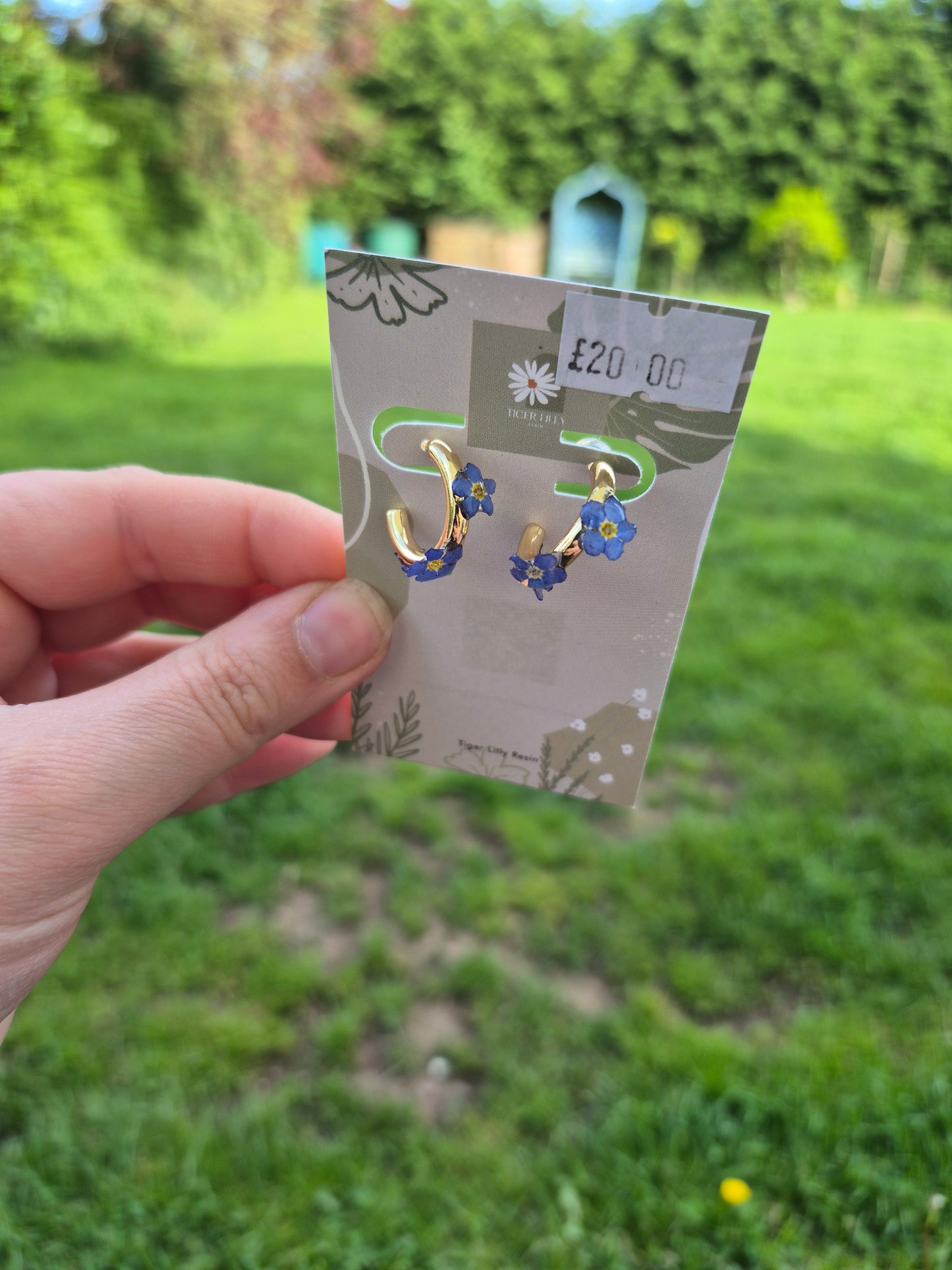 Forget me not hoops