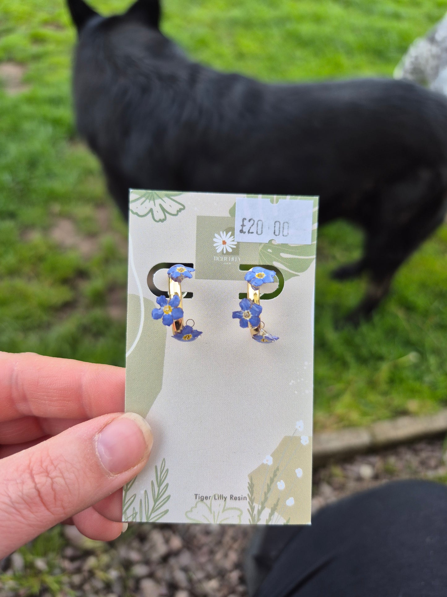 Forget me not hoops