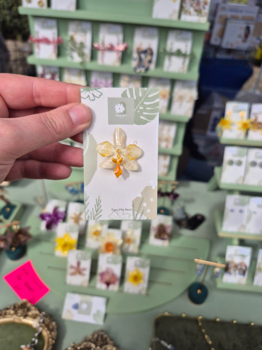 Real Phalaenopsis Mini Mark Orchid pin badge