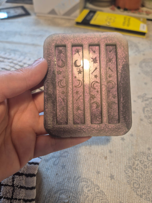 Celestial rectangle mould